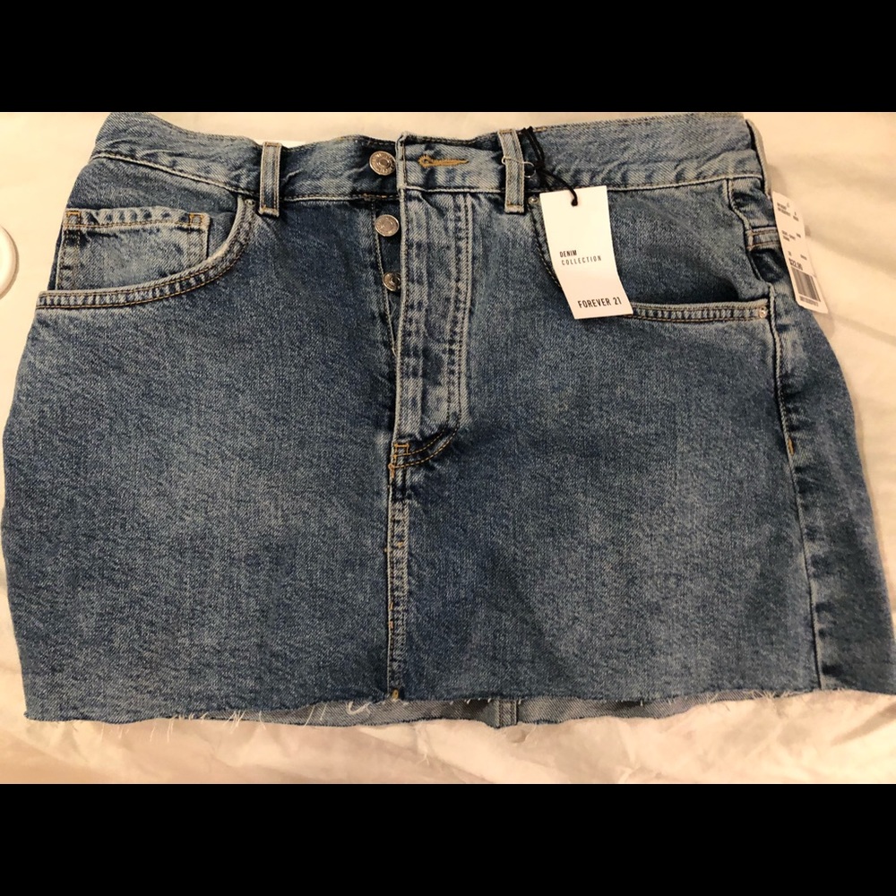 Forever 21 skirt